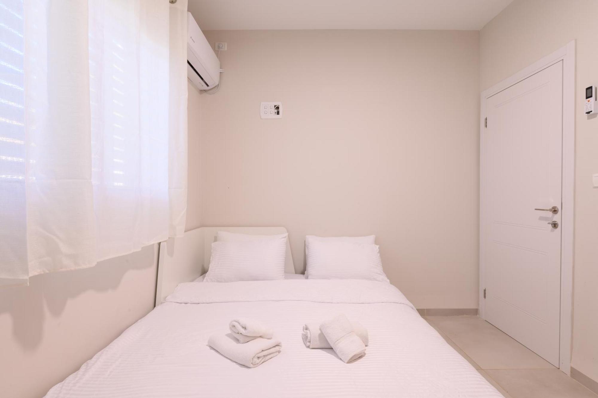 דירת נופש מרחבים Merhavim Villa Shadmot Devora Luaran gambar