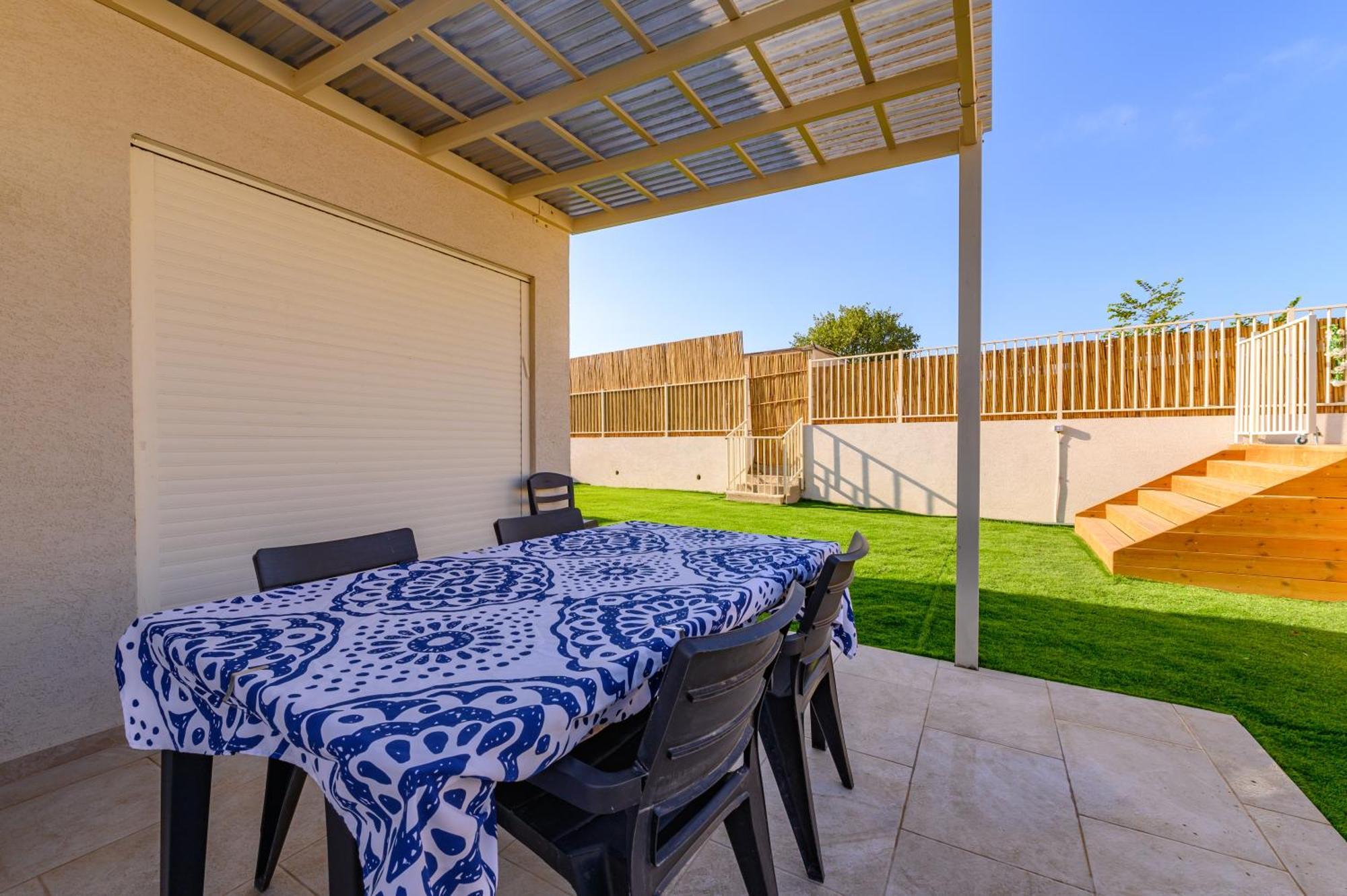 דירת נופש מרחבים Merhavim Villa Shadmot Devora Luaran gambar